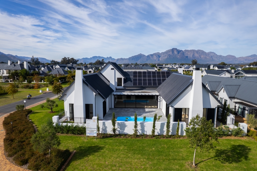 6 Bedroom Property for Sale in Val De Vie Estate Western Cape